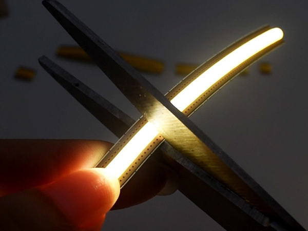 Freely Cutting COB light strip